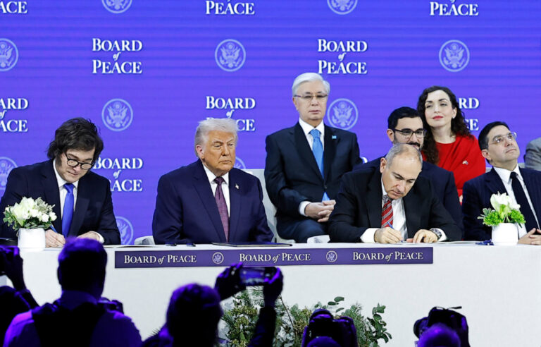 Пашинян в Давосе