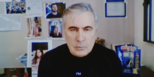 тяжело больным человеком