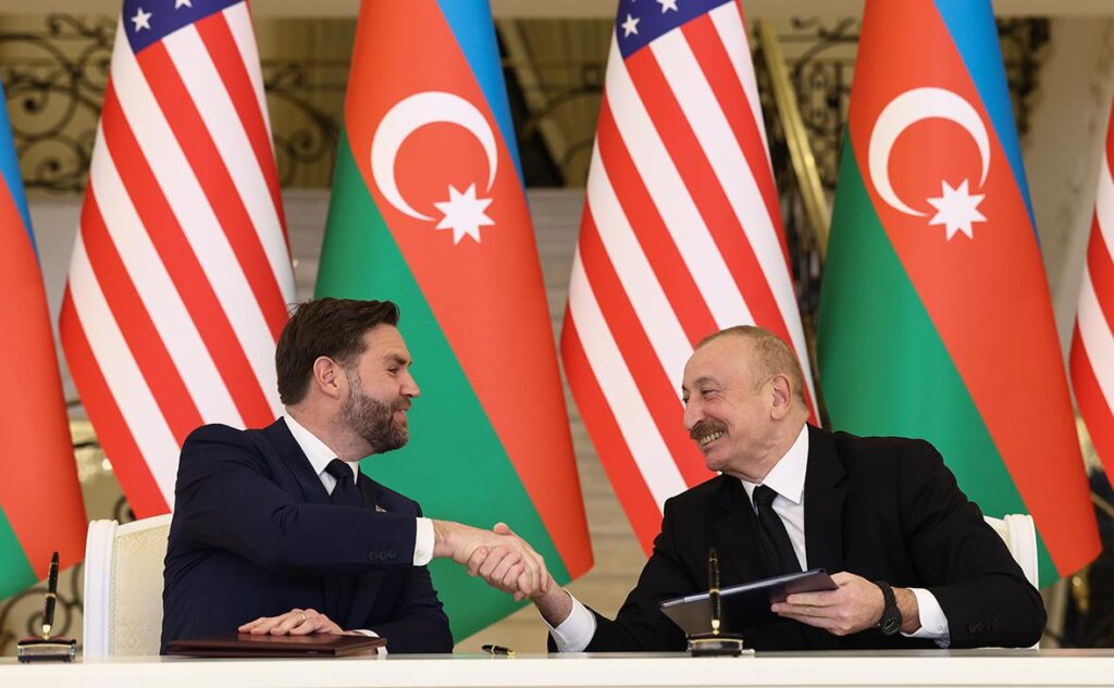 Азербайджан и США подписали Хартию о стратегическом партнёрстве по итогам встречи Алиева и Вэнса в Баку