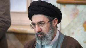 Ранен или в коме? Вопросы о состоянии здоровья нового верховного лидера Ирана