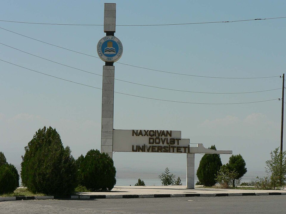 NDUNAJ (1)